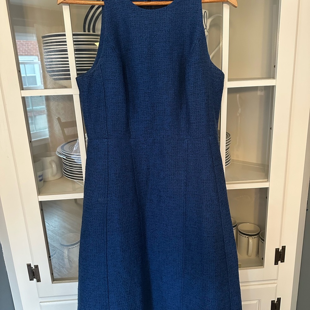 Elegant Blue Sleeveless Dress
